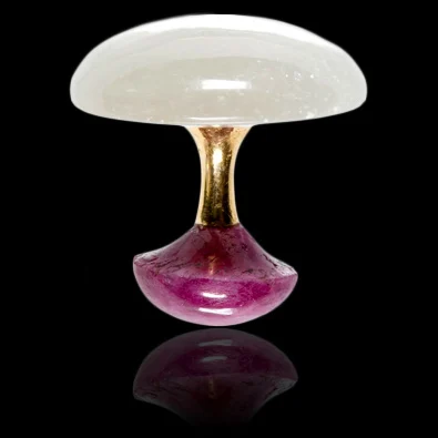 Moonstone yellow gold